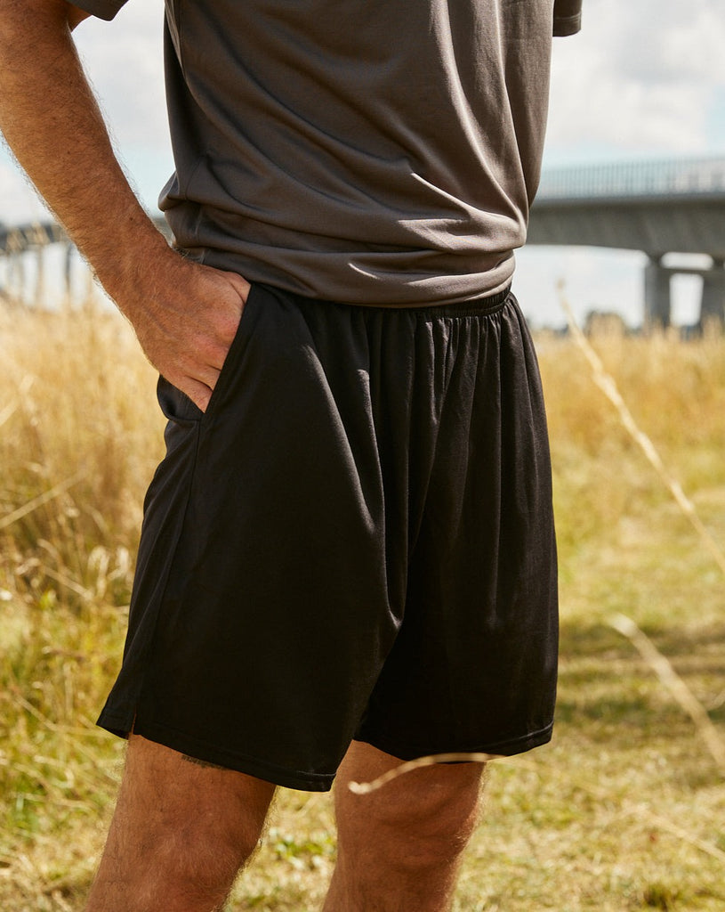 R64101 RECYCLED PERFORMANCE SHORTS