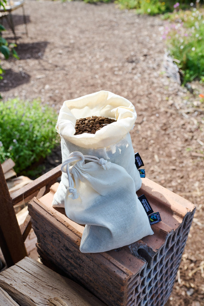 O95025 COTTON BAG W. DRAWSTRINGS